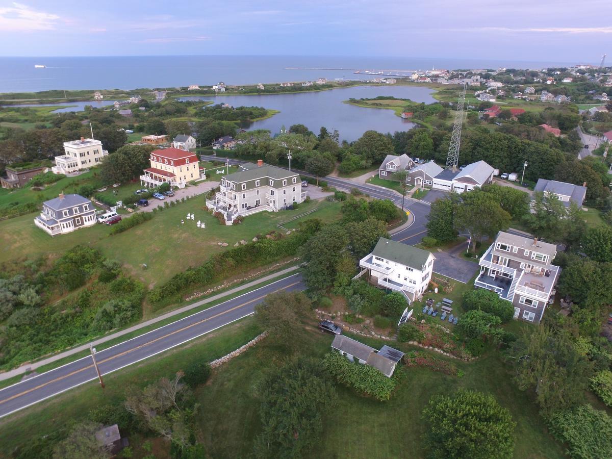 Payne'S Harbor View Inn New Shoreham Exterior photo